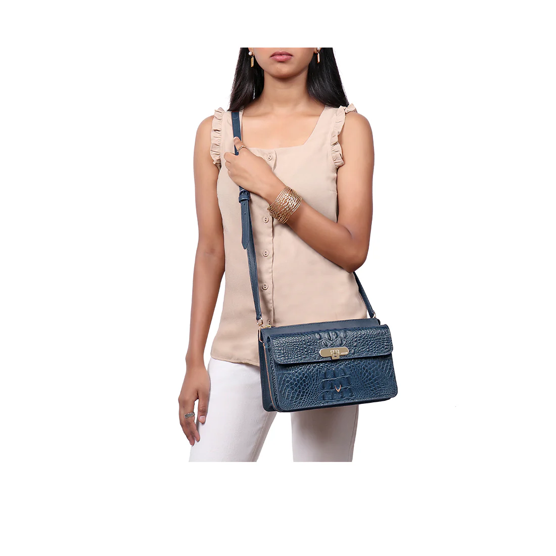 3 Musketeers 01 Blue Leather Sling Bag - Image 8