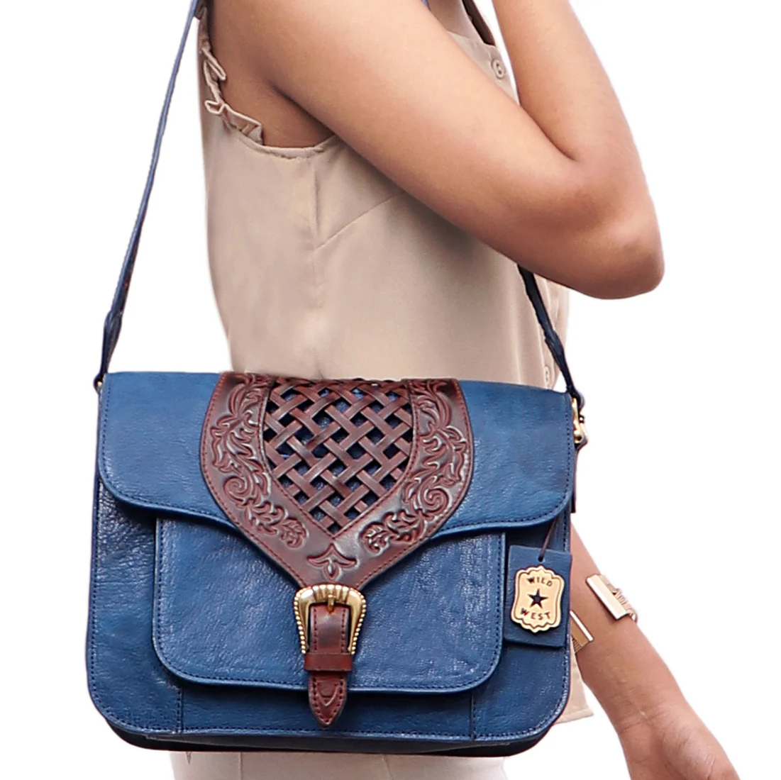 Belle Star 01 Blue Leather Tote Bag - Image 6