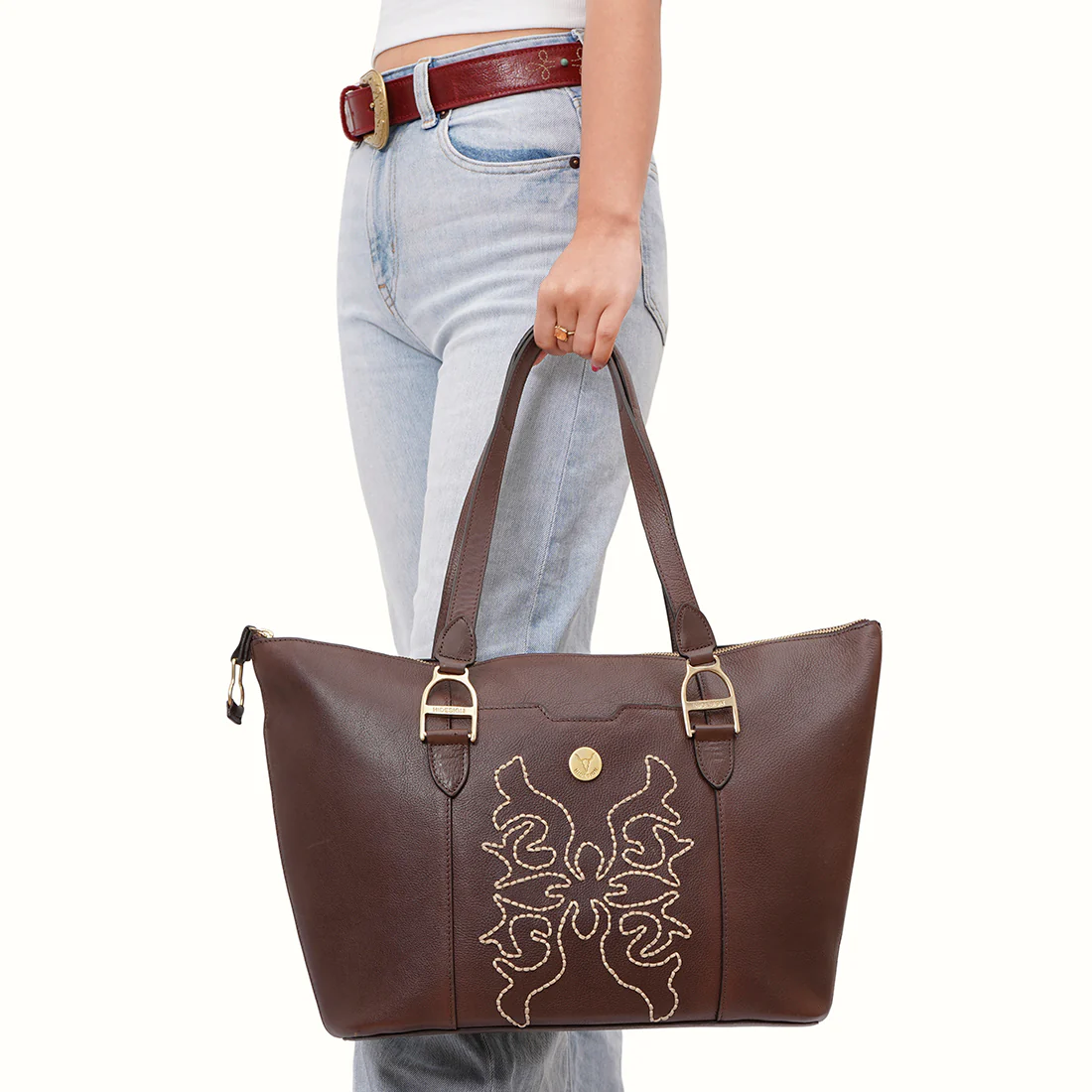 Cheyenne 03 Brown Leather Shoulder Bag - Image 2