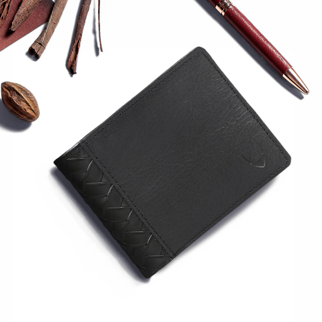 Ee 274-2021S Black Leather Bi-Fold Wallet