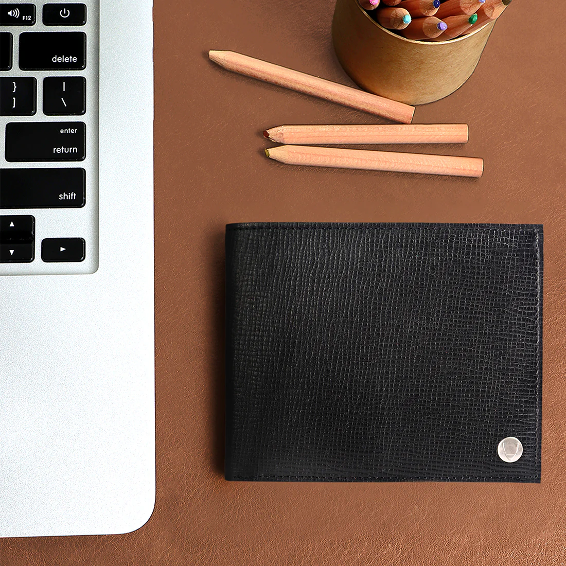 Ee Altair W1 Black Leather Bi-Fold Wallet