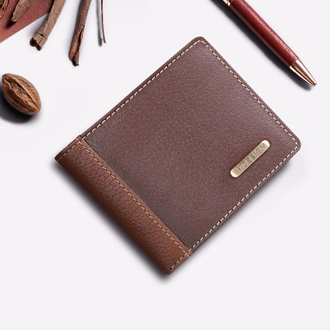 Ee Myw-04 Brown Leather Bi-Fold Wallet