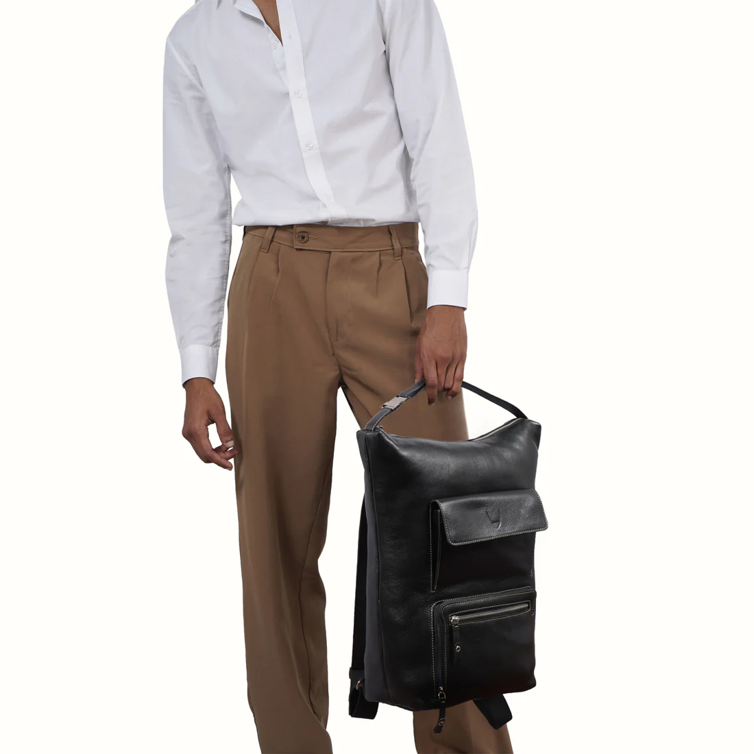 Gangnam 01 Black Leather Backpack - Image 2