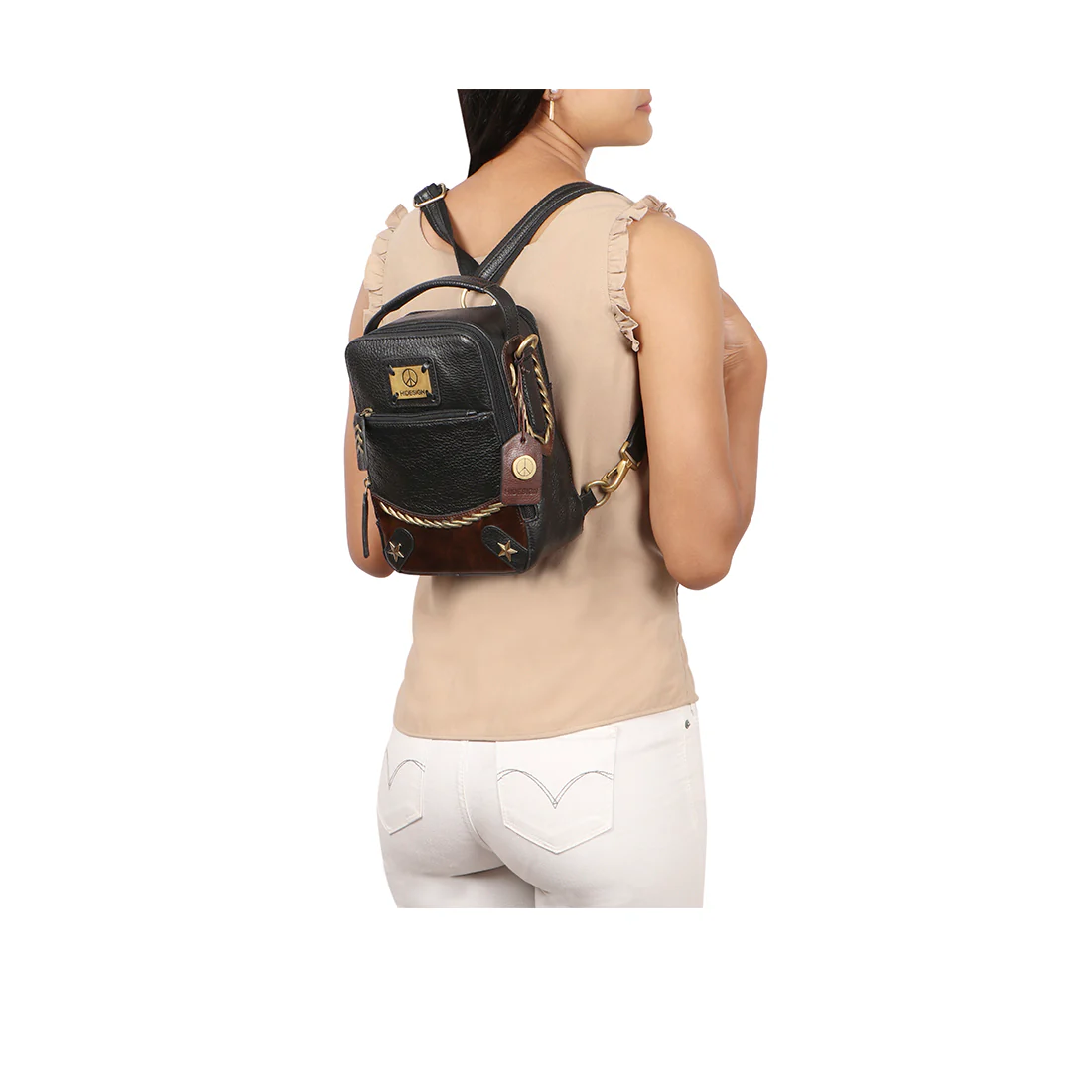 Joanarc 01 Black Leather Sling Bag - Image 4