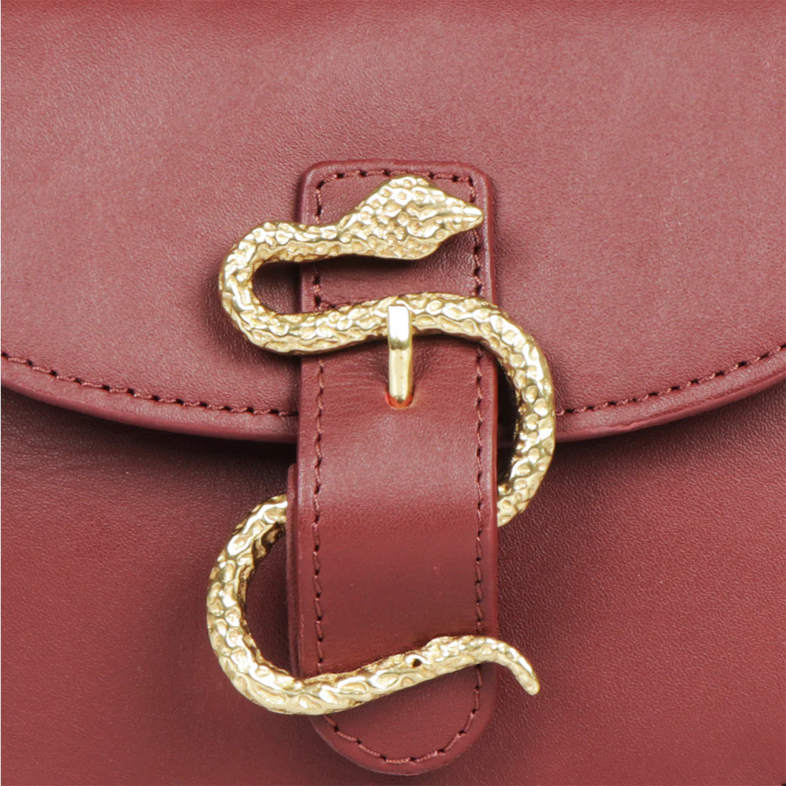 Kalinga 04 Red Leather Belt Bag - Image 5