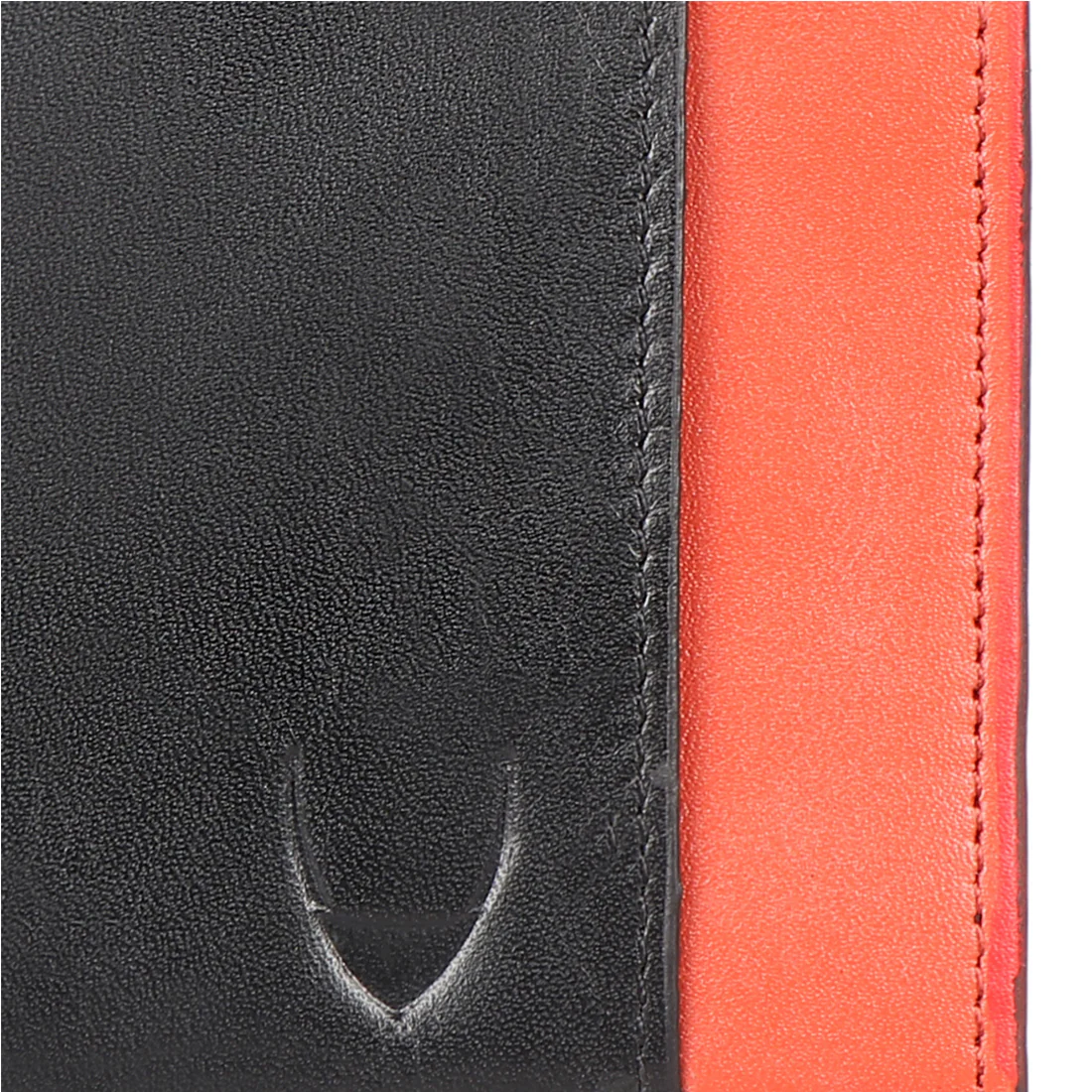 Le Mans W3 Black Leather Bi-Fold Wallet - Image 6