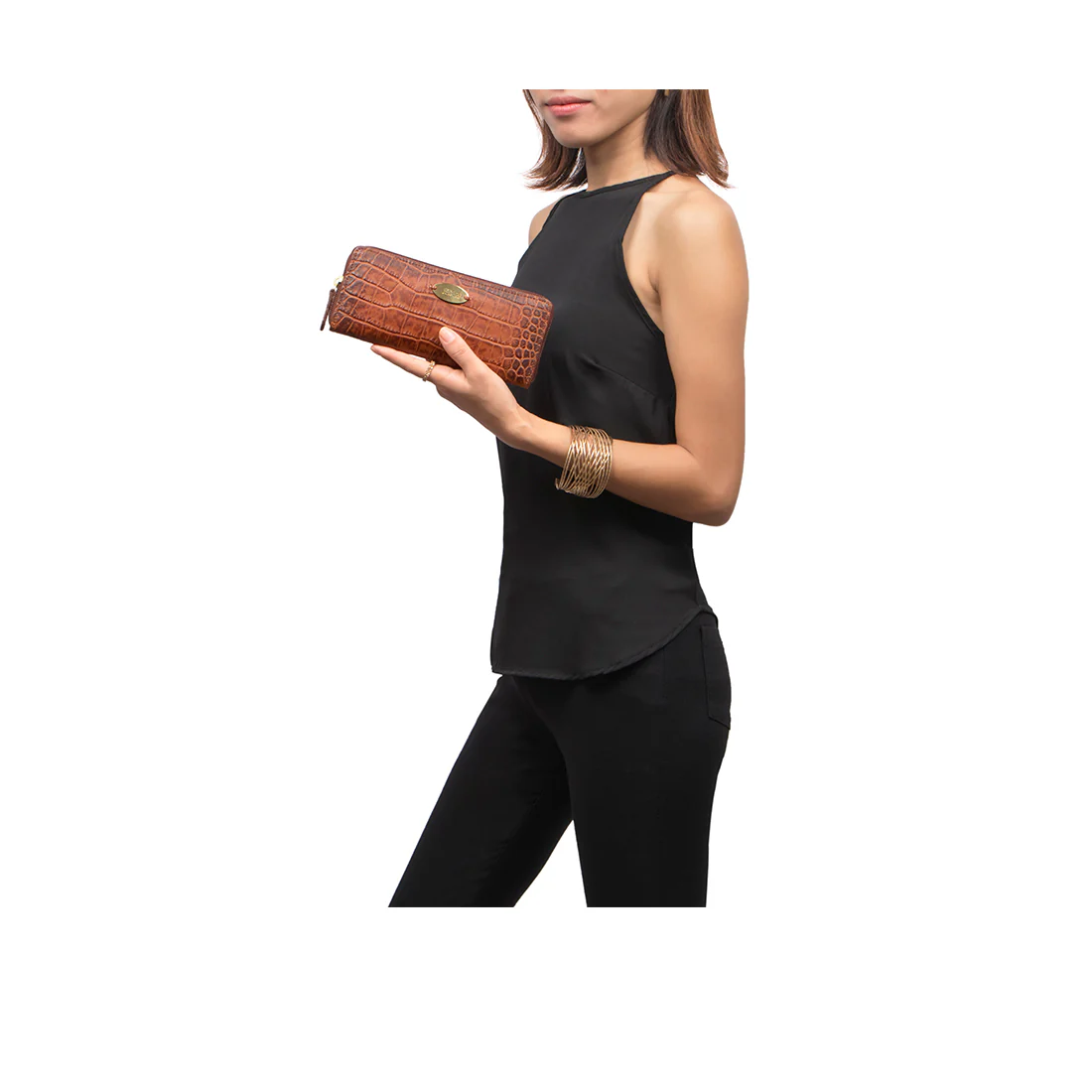 Mackenziew2 Sb Tan Leather Zip Around Wallet