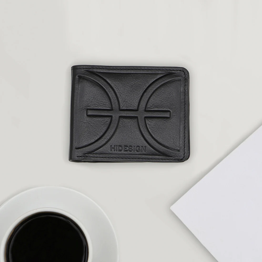 Timbuktoo - W2 Black Leather Bi-Fold Wallet - Image 2