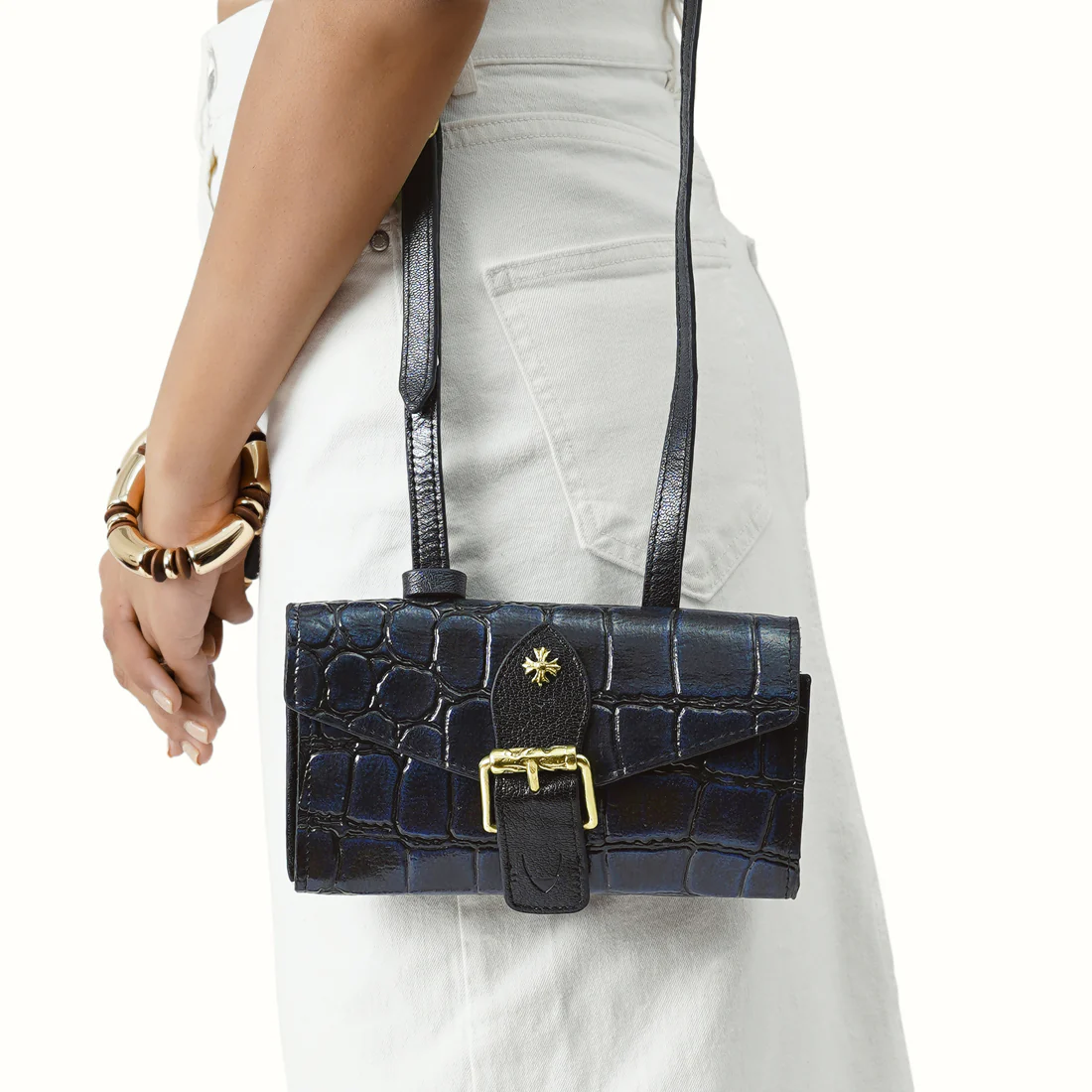 Tina Turner W3 Blue Leather Sling Wallet - Image 2