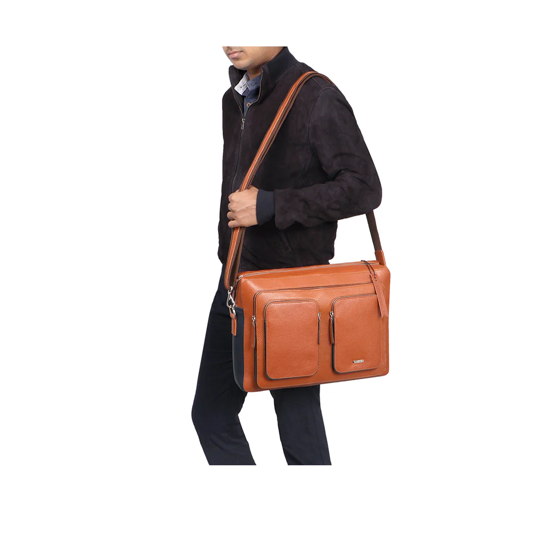 Vibes 04 Tan Leather  Messenger Bag - Image 8